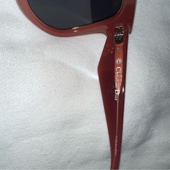 CHRISTIAN DIOR SUNGLASSES NEW IN BOX + CASE - Picture 10 of 11